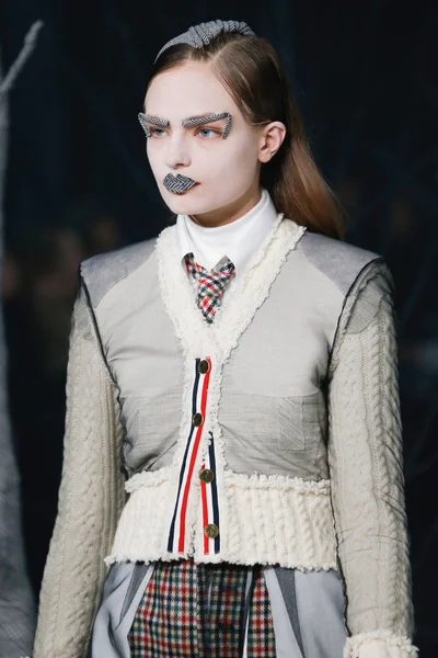 Look 147